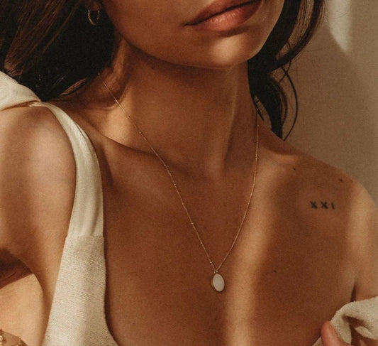 Classic Oval Necklace